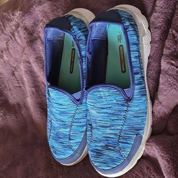 Women's blue slipon cool way memory foam shoes - Picture 3 of 5